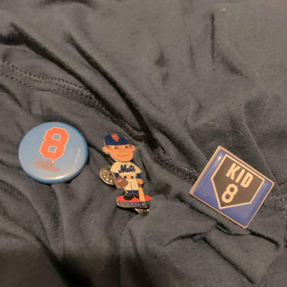 3 Mets pins - Picture 1 of 4